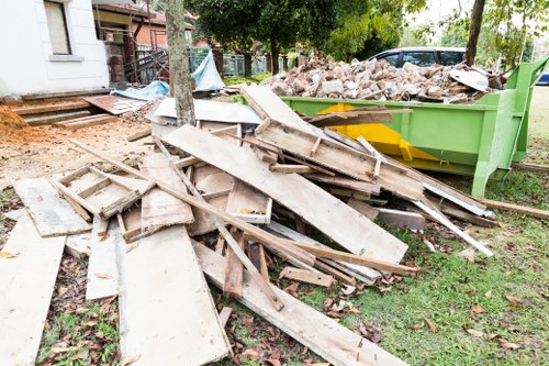 Professional furniture removal service in Upminster